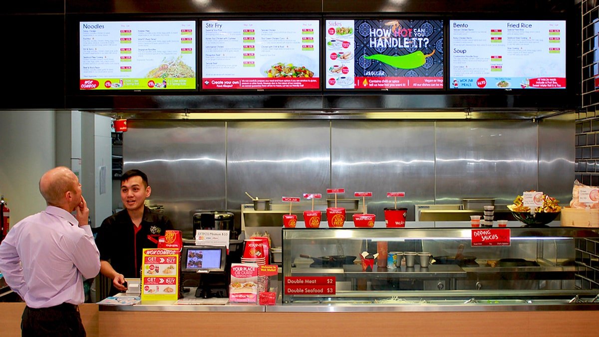 Digital menu boards vs static boards