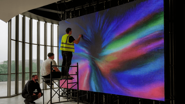 Professional Installation Challenges of LED Video Walls in Non Standard Spaces